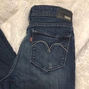 Levi's Jeans - Levi’s Demi Curve Low Rise Skinny Jeans Levi's Jeans - Levi’s Demi Curve Low Rise Skinny Jeans